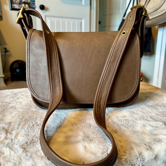 Coach Handbags - VTG Coach Patricia in TAUPE! PRISTINE CONDITION